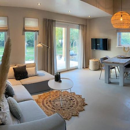 Stijlvol Huisje Met Veranda! Tuynloodz A Beers  Εξωτερικό φωτογραφία